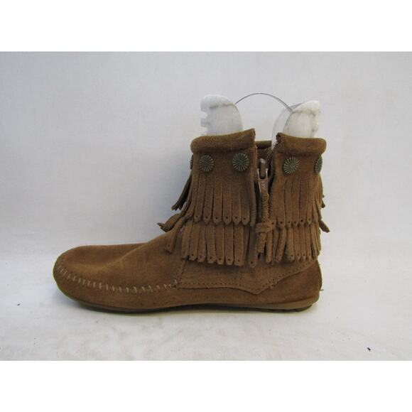 Minnetonka Womens Size 6 Brown Suede Fringe Ankle Fashion Boots Bootie - Picture 2 of 11